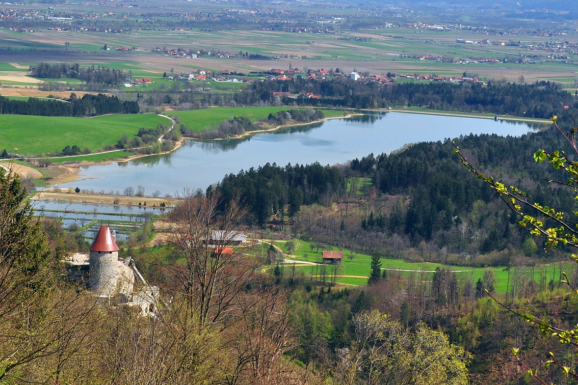 Lake Žovnek – 6km