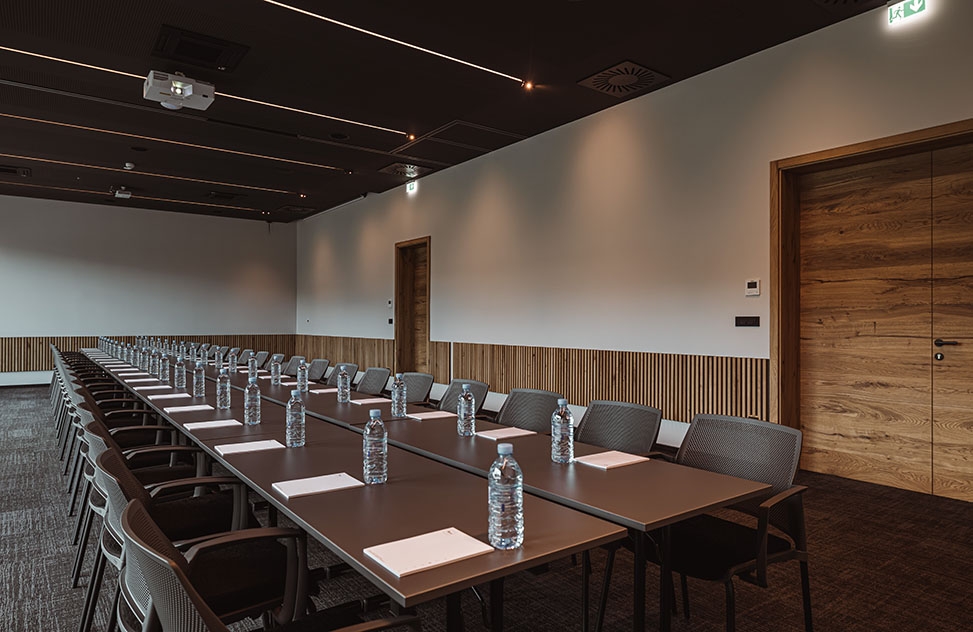 Hotel Grof - Meeting room, I-shape