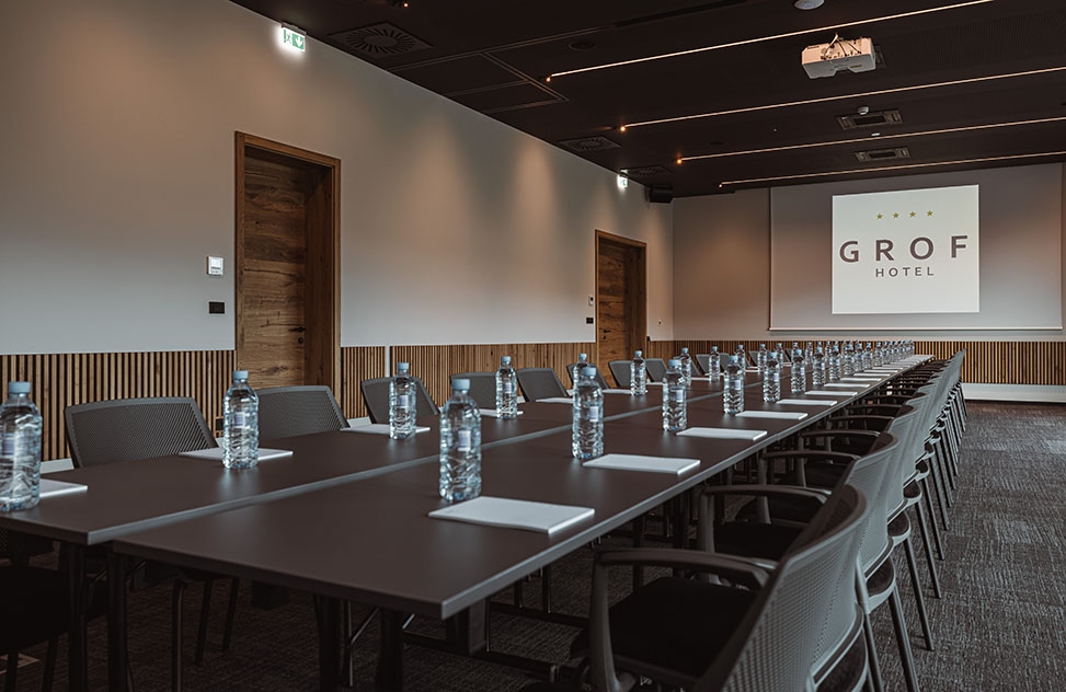 Hotel Grof - Meeting room, I-shape